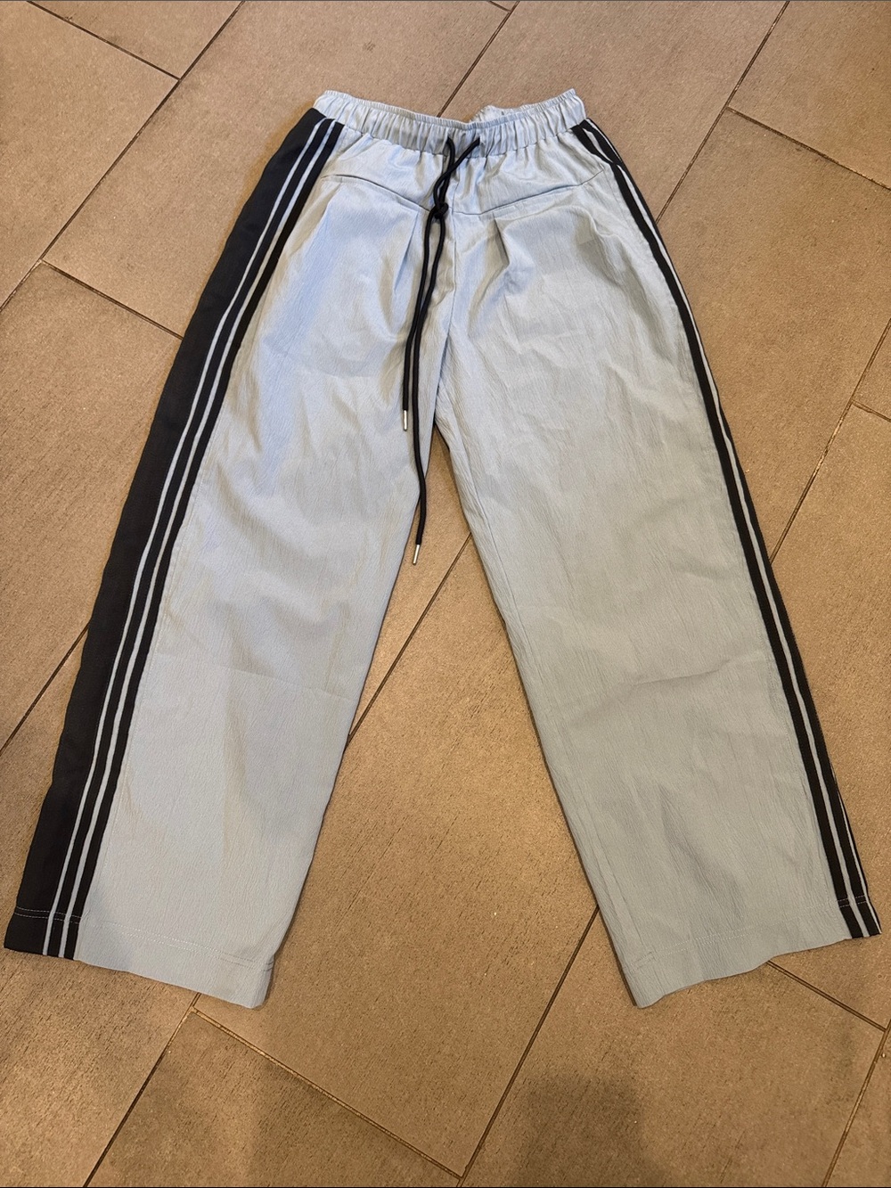 Light Blue Women's Track Pants with Navy Side Stripes NBW size medium